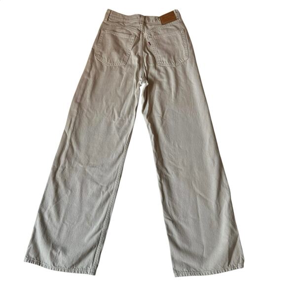Levi's High Loose Jean in Mushroom Grey - Picture 5 of 8